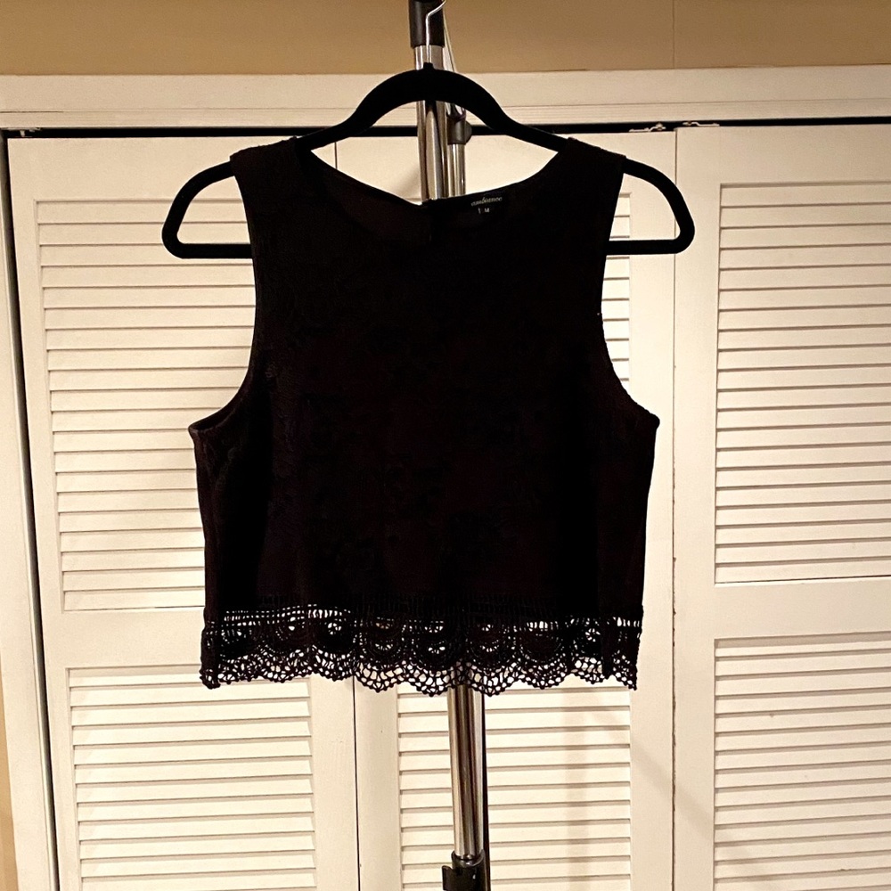 Black laced top